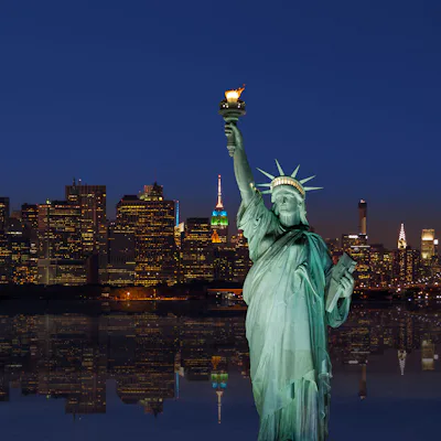 Cruceros por América, Estatua de la Libertad