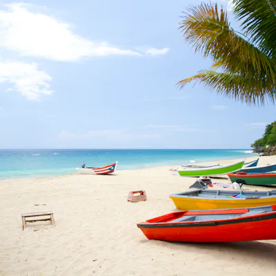 Vista de playa en San Juan de Puerto Rico, Caribe