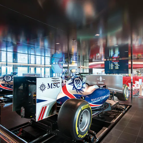 Crucero MSC carro formula 1